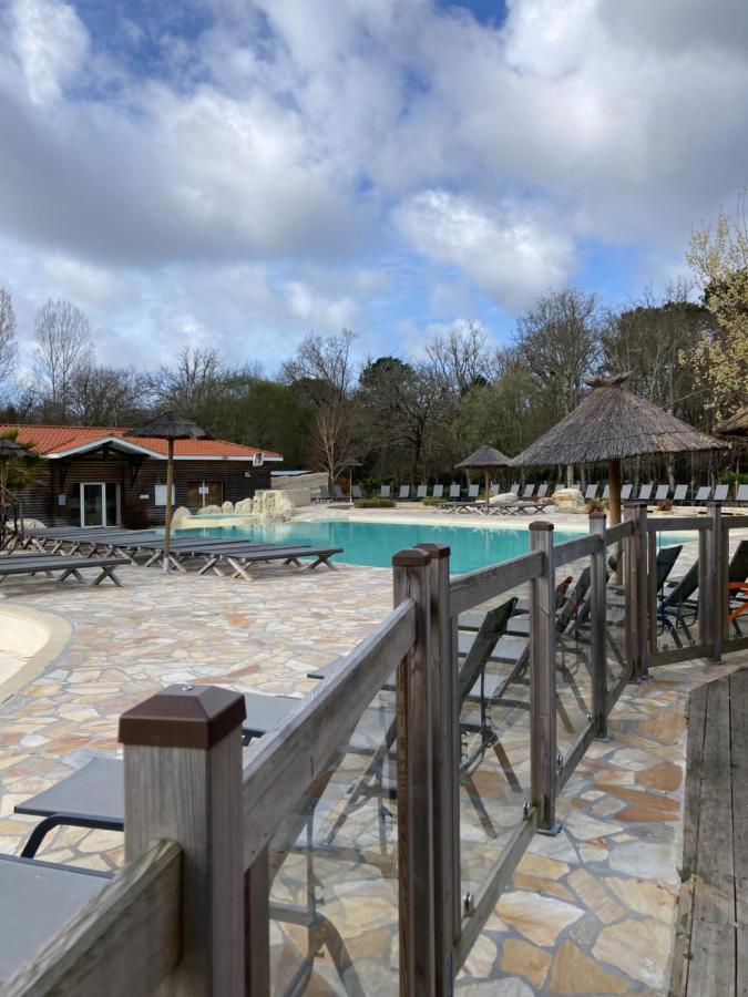 Camping 5* - Biscarosse Lac - Mobilhome 2 Chambres - 4 Personnes Biscarrosse Extérieur photo